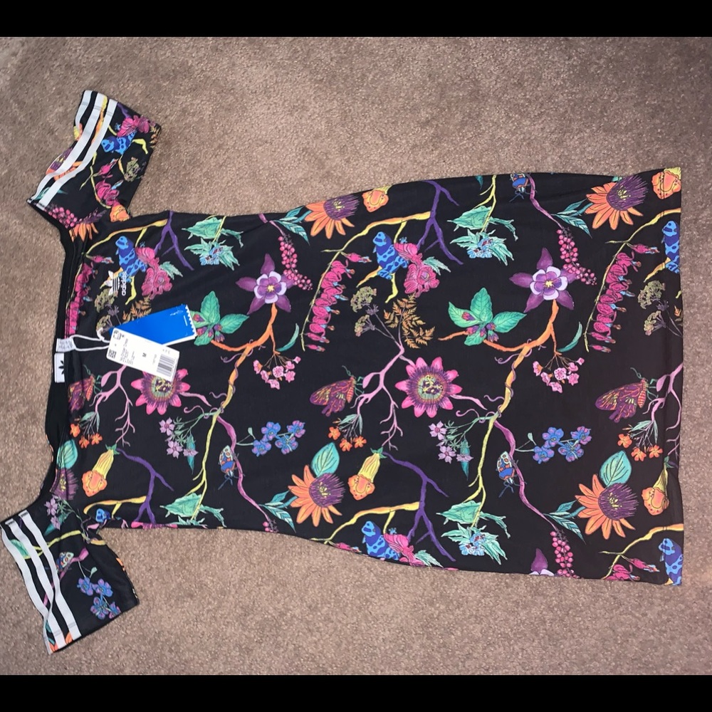 Adidas Dress - Picture 1 of 3